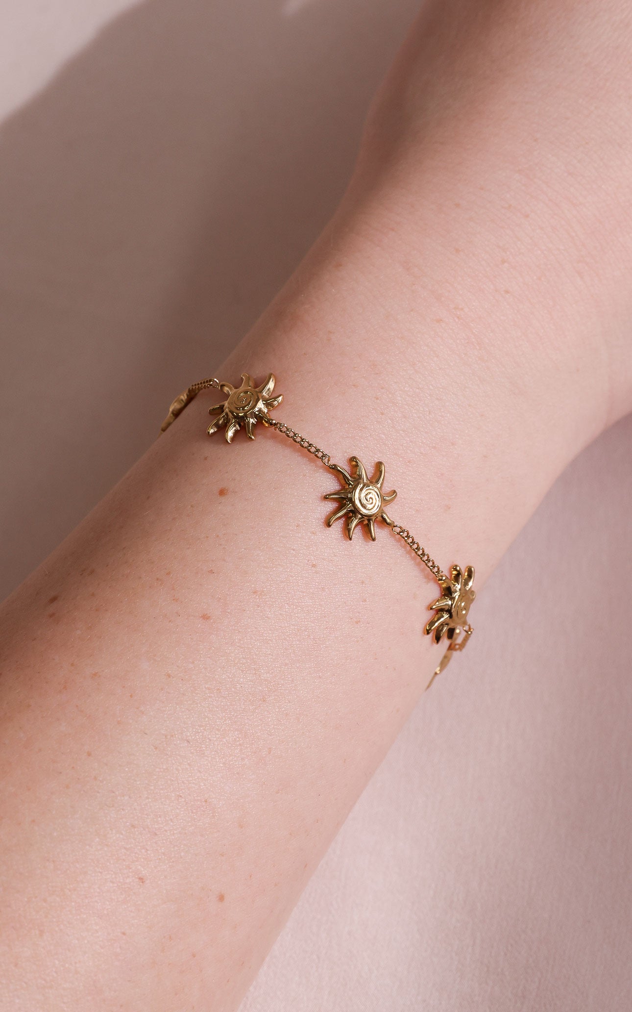 Raylus Bracelet - Gold Sun