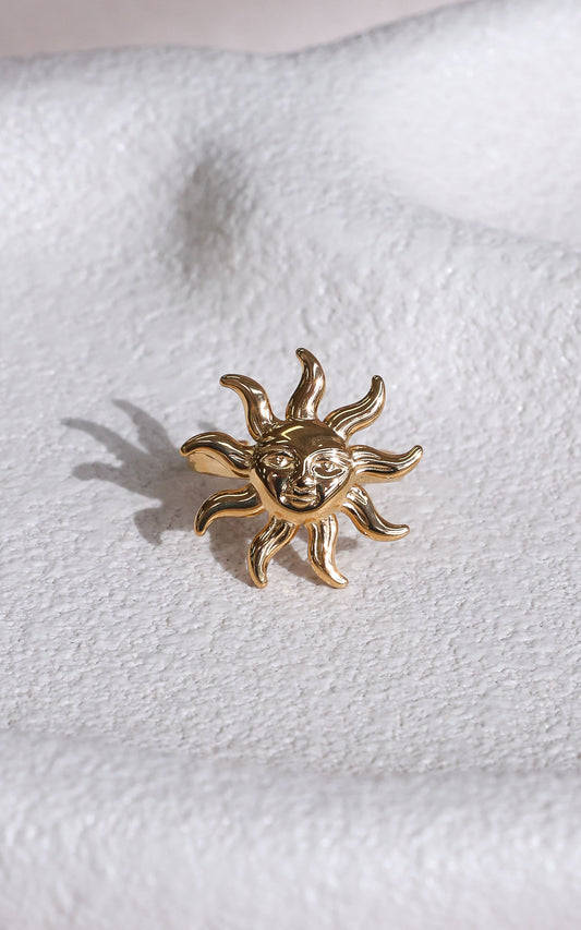 Delos Ring - Gold Sun Face