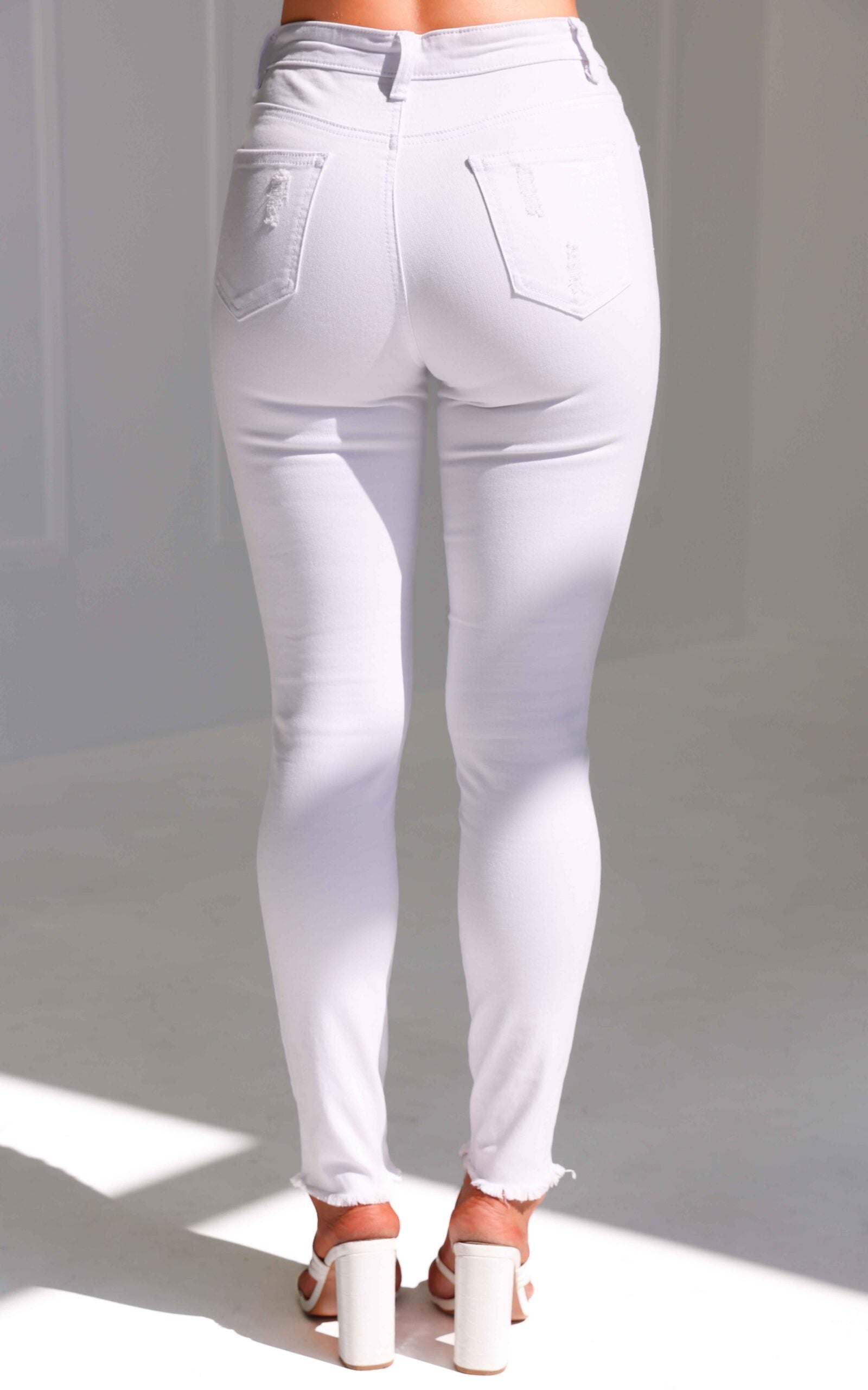 Strike Jeans - White