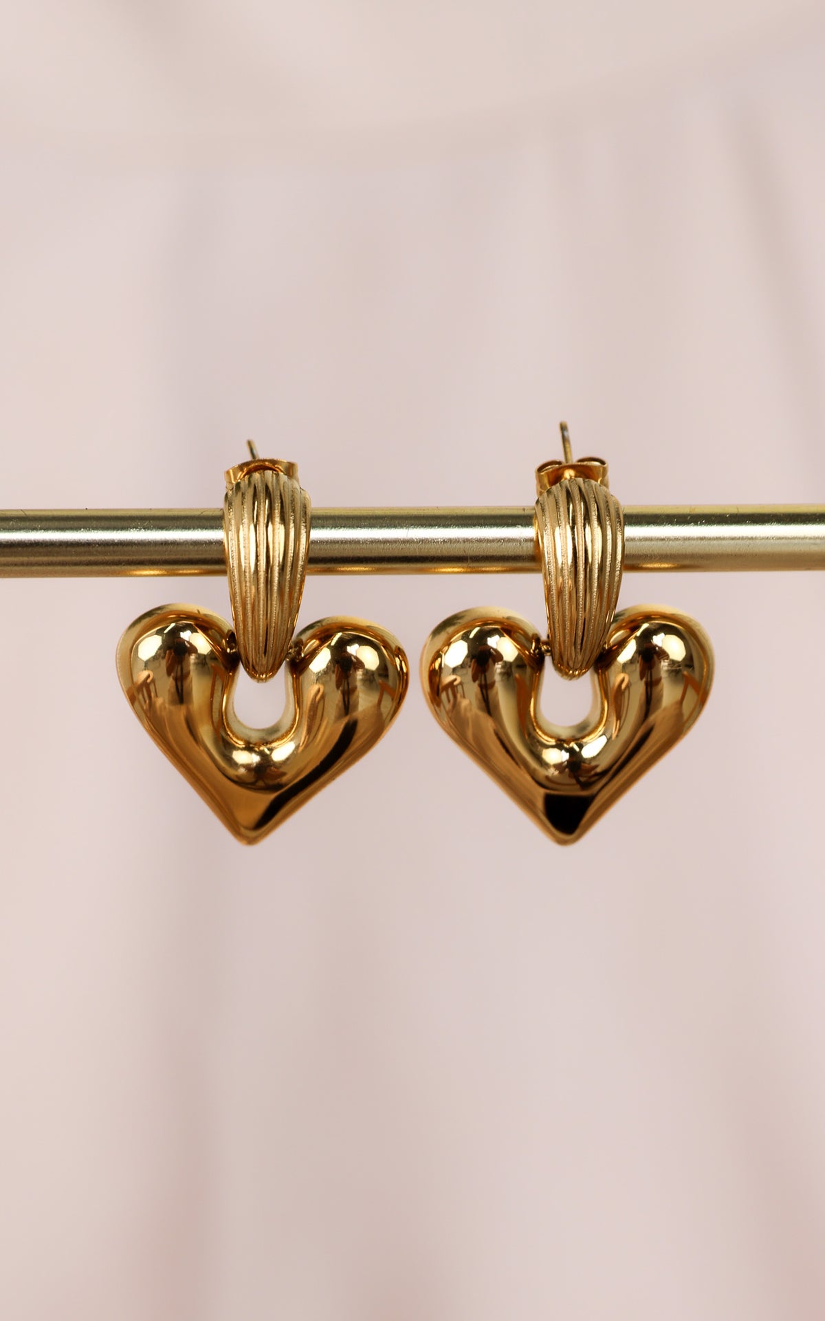 Sweetie Hoop Earrings - Gold Heart