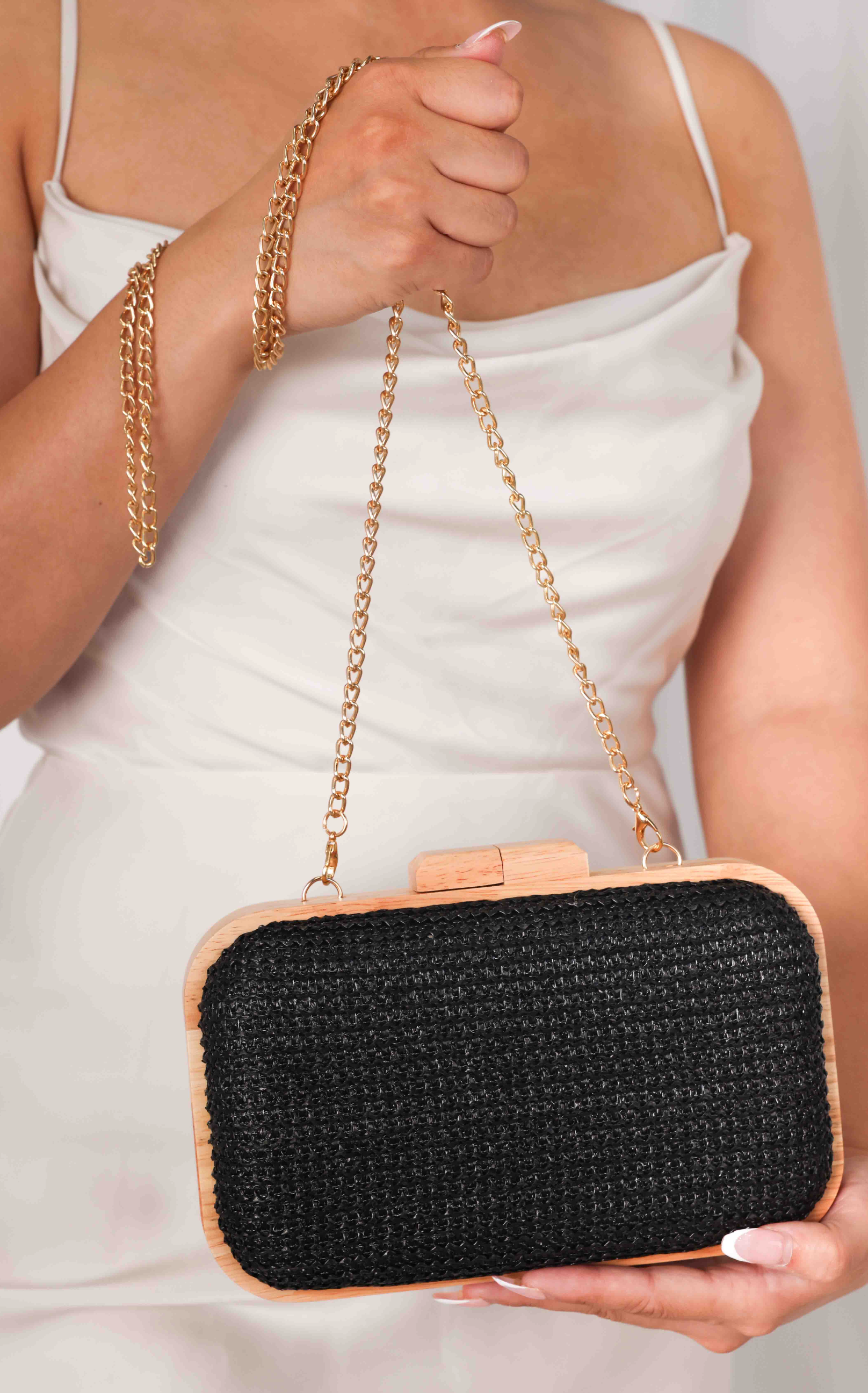 Kulua Straw Clutch Bag - Black