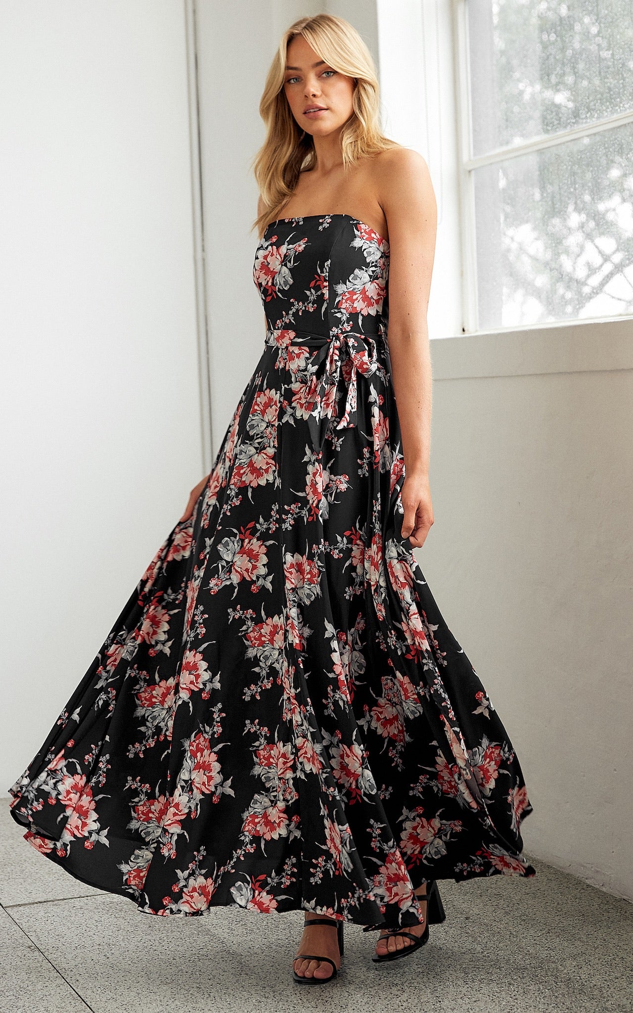 Tamra Maxi Dress - Black Floral