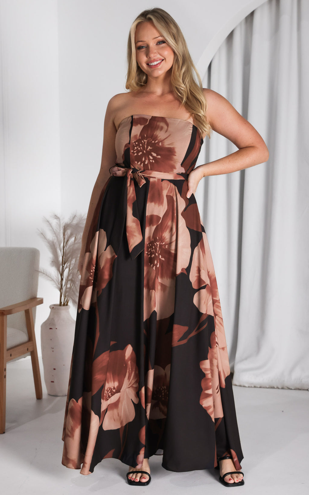 Tamra Maxi Dress - Black Brown Floral