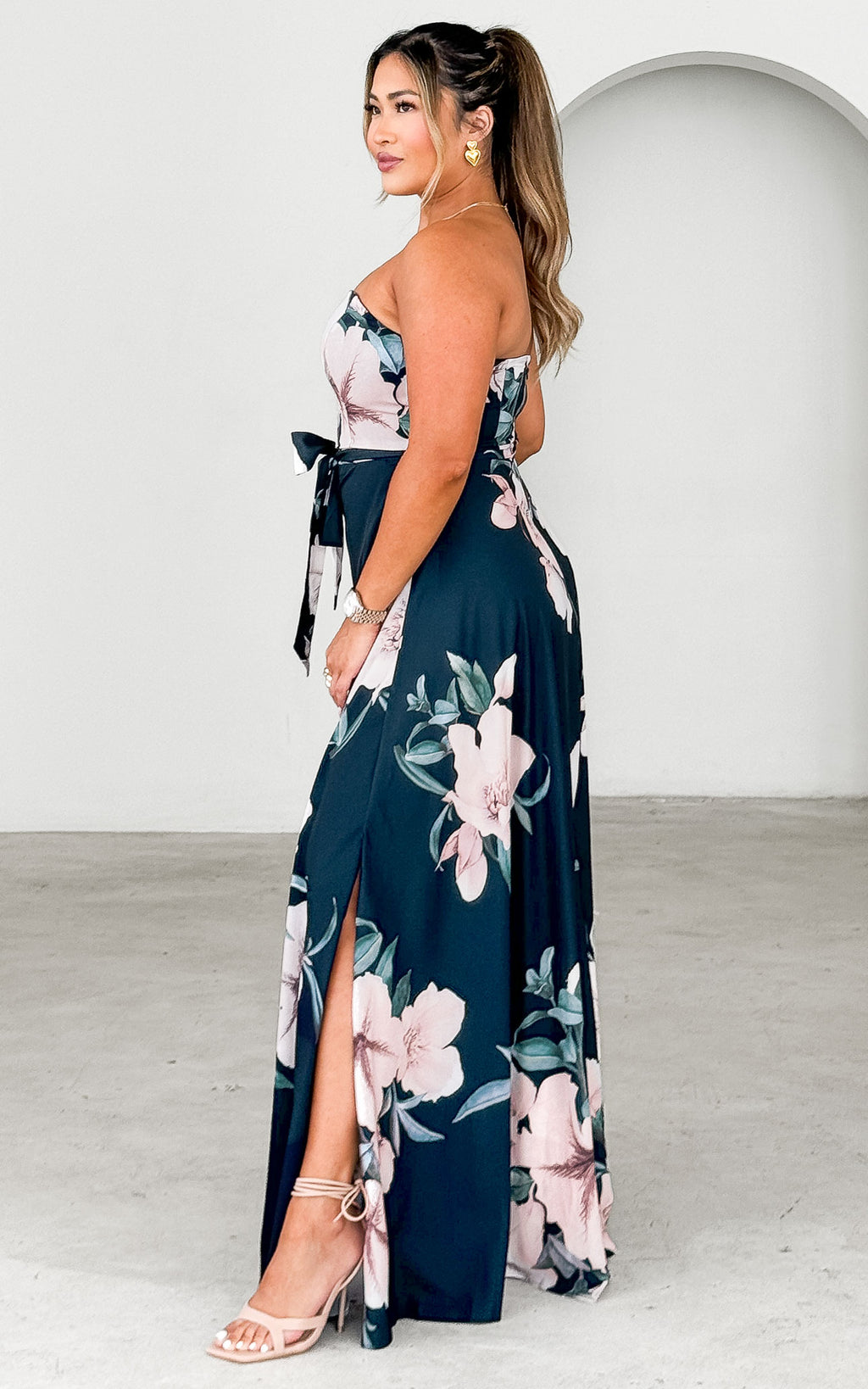 Tamra Maxi Dress - Navy Floral