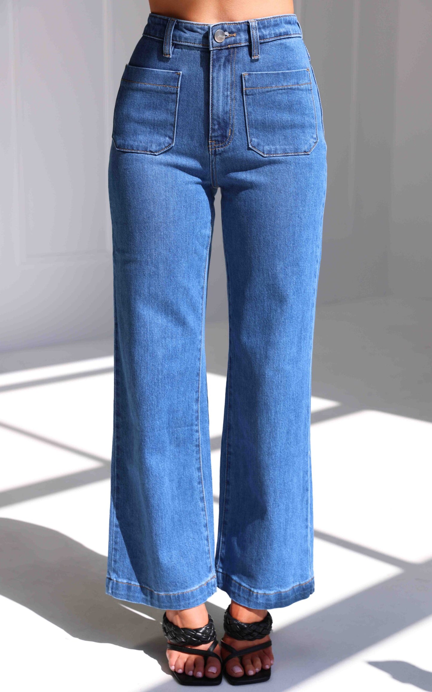 Tarsha Wide Leg Jeans - Mid Blue