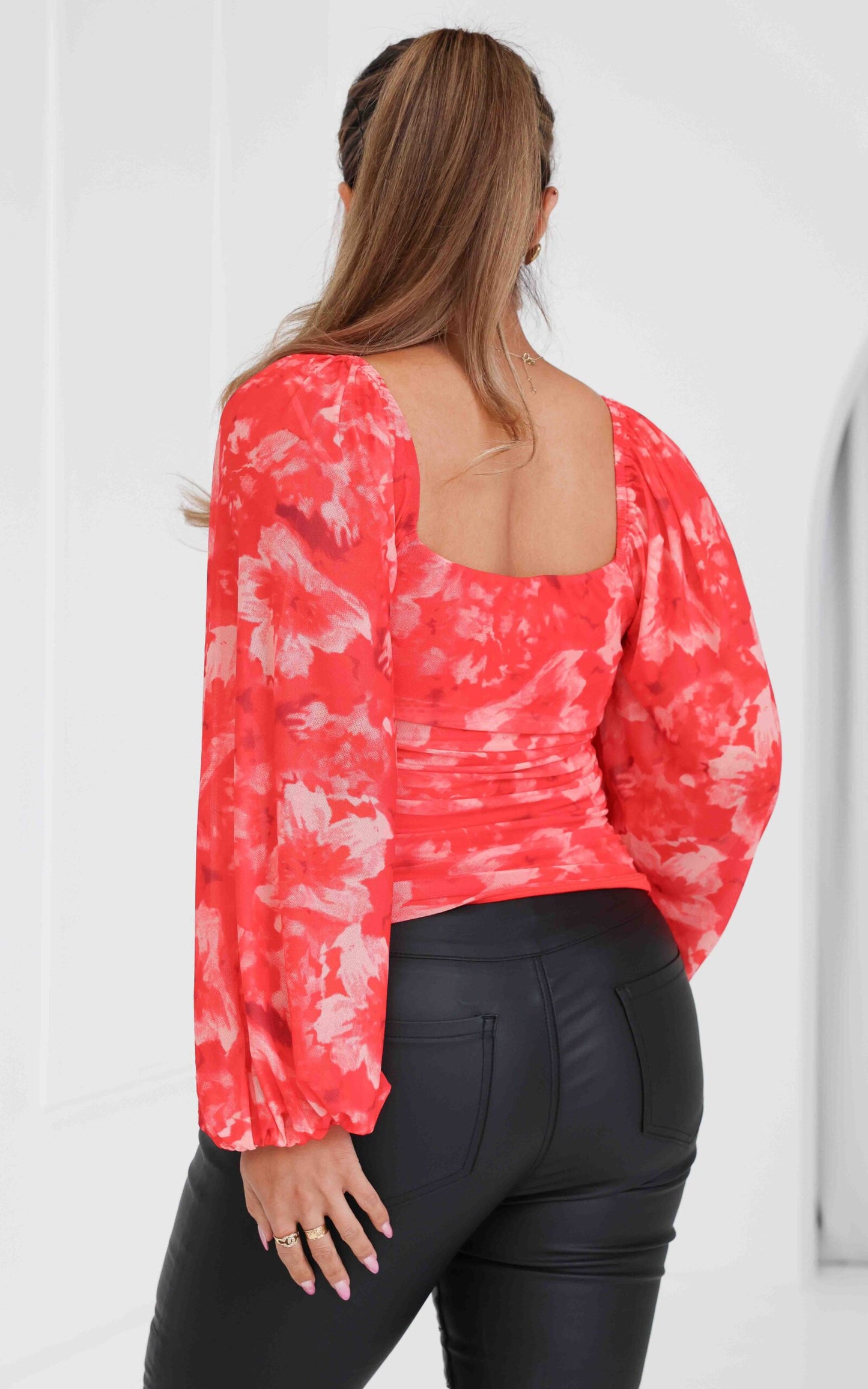 Terrace Mesh Top - Red Floral