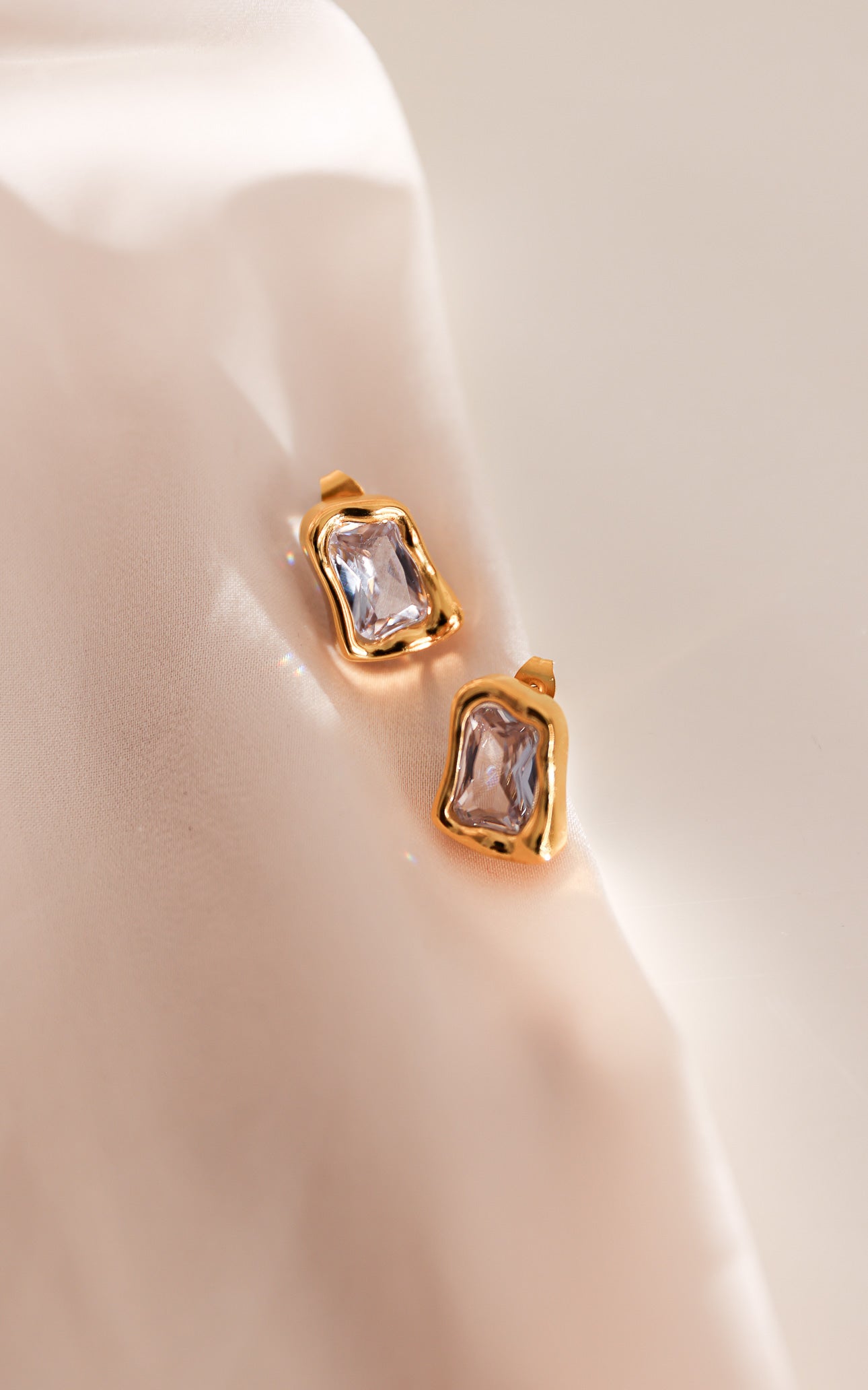 Topazia Stud Earrings - Gold Clear Stone