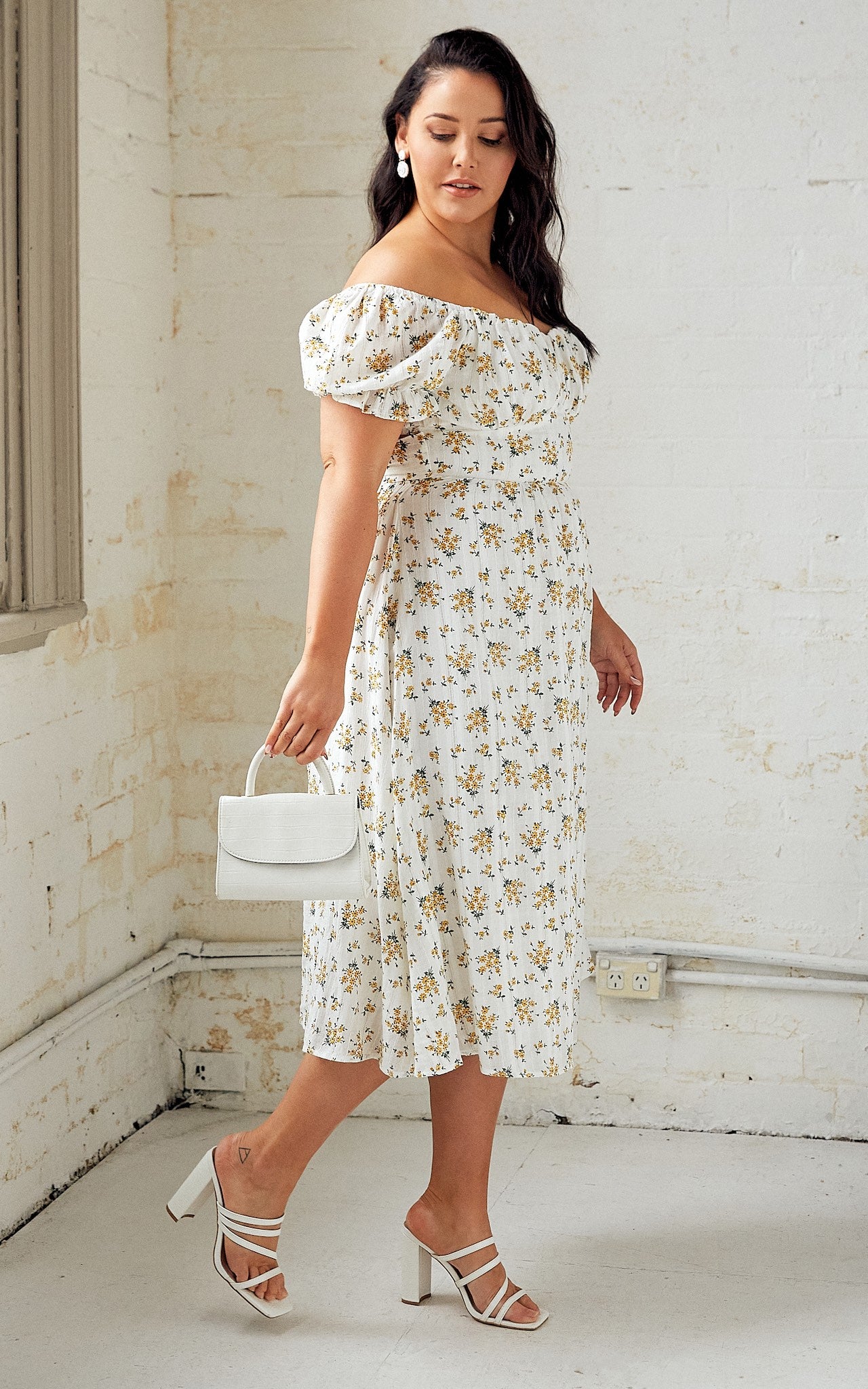 Truvy Dress - White Floral