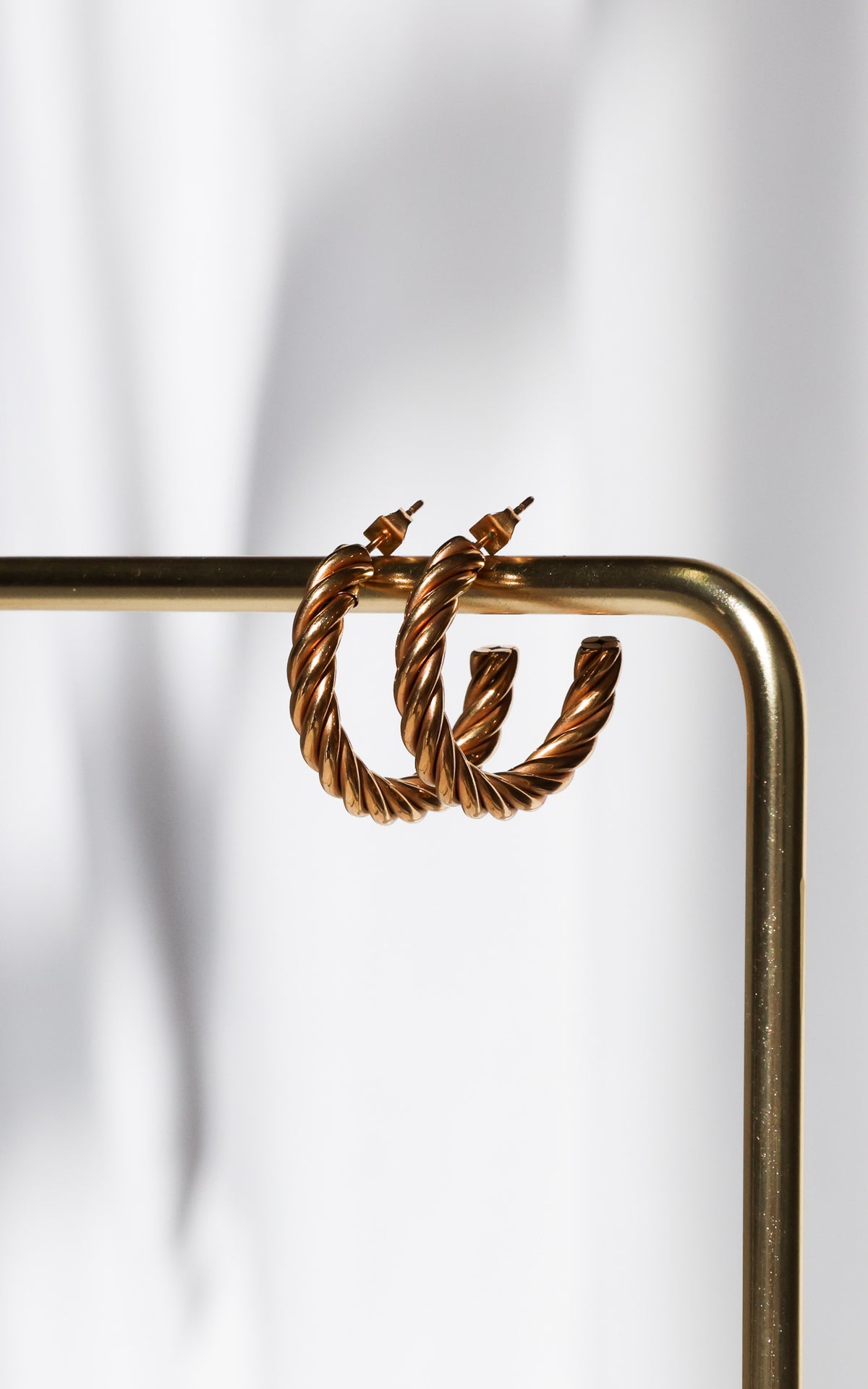 Verena Hoop Earrings - Gold Thick Twist