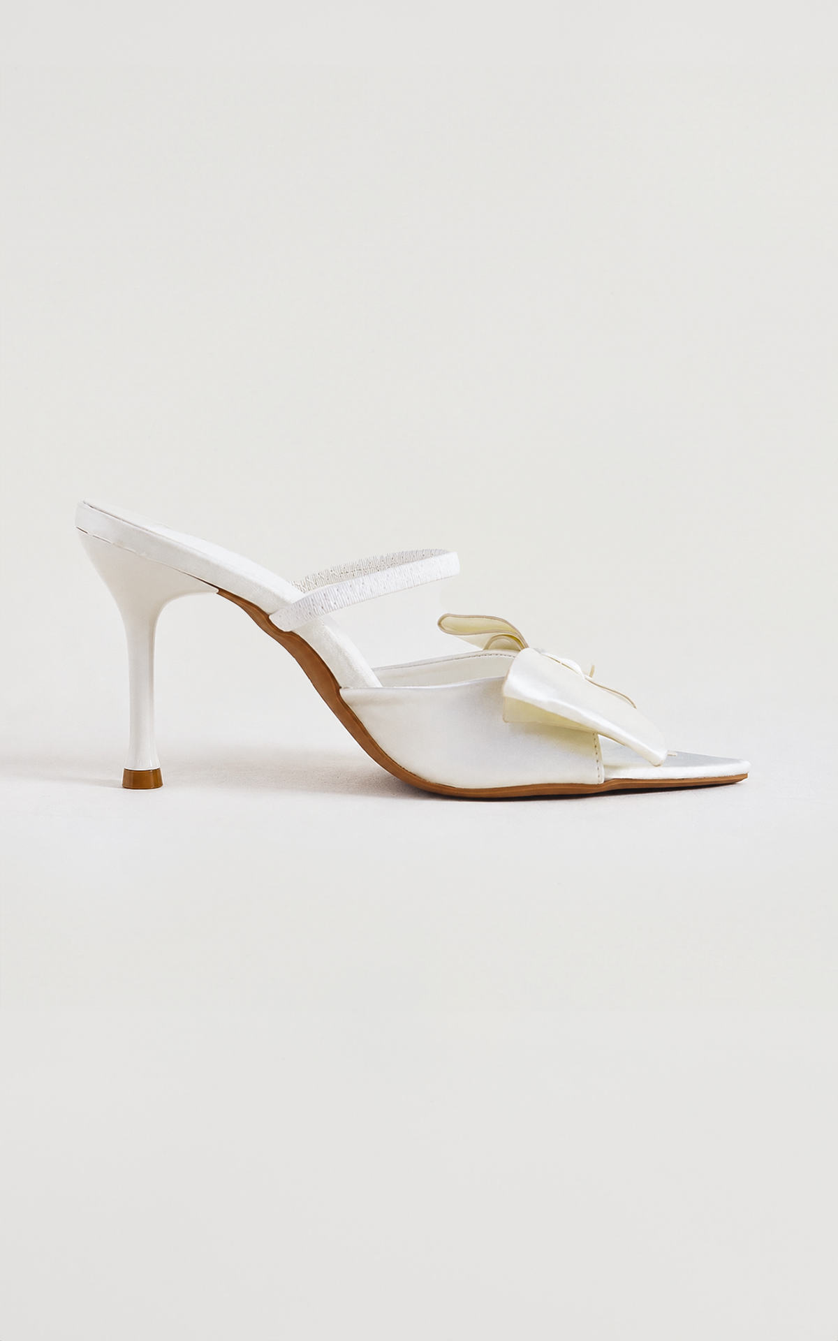 Vincy Bow Mule Heels - White