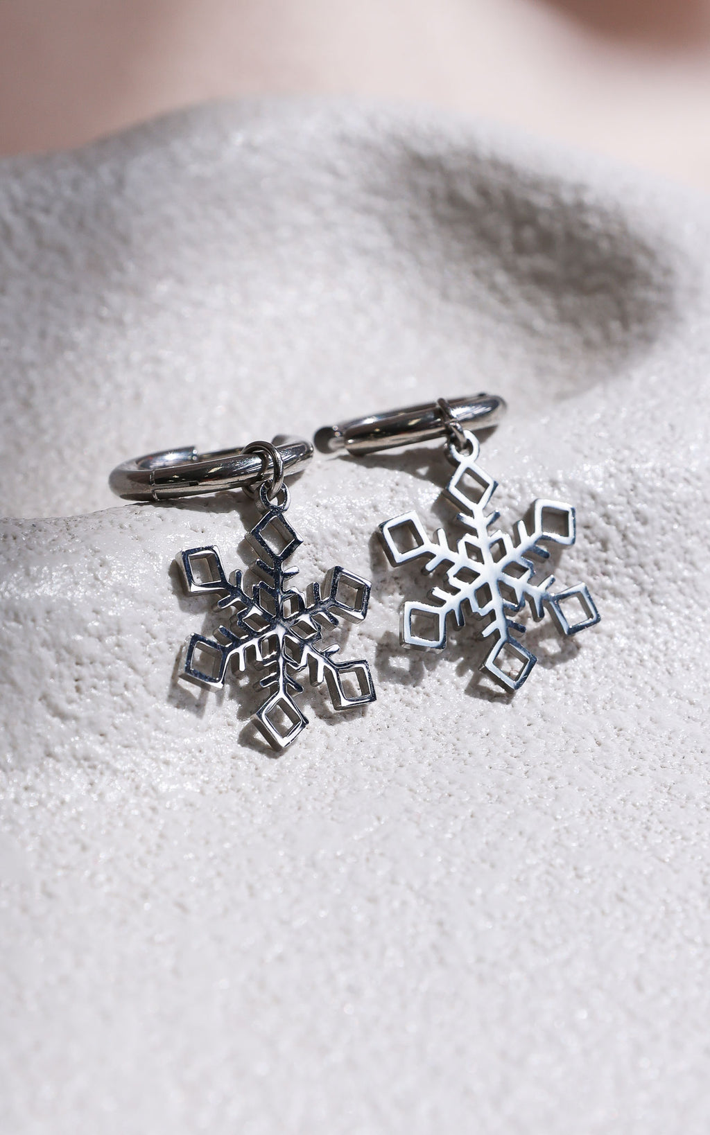 Winter Wonderland Hoop Charm Earrings - Silver Snowflake