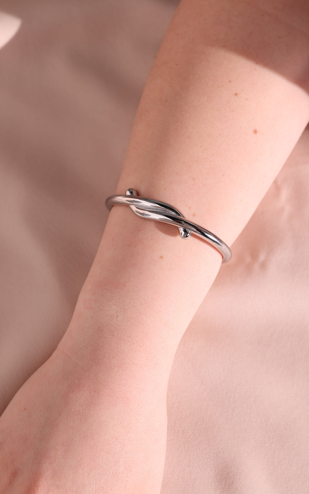 Xena Cuff Bangle - Silver Twist