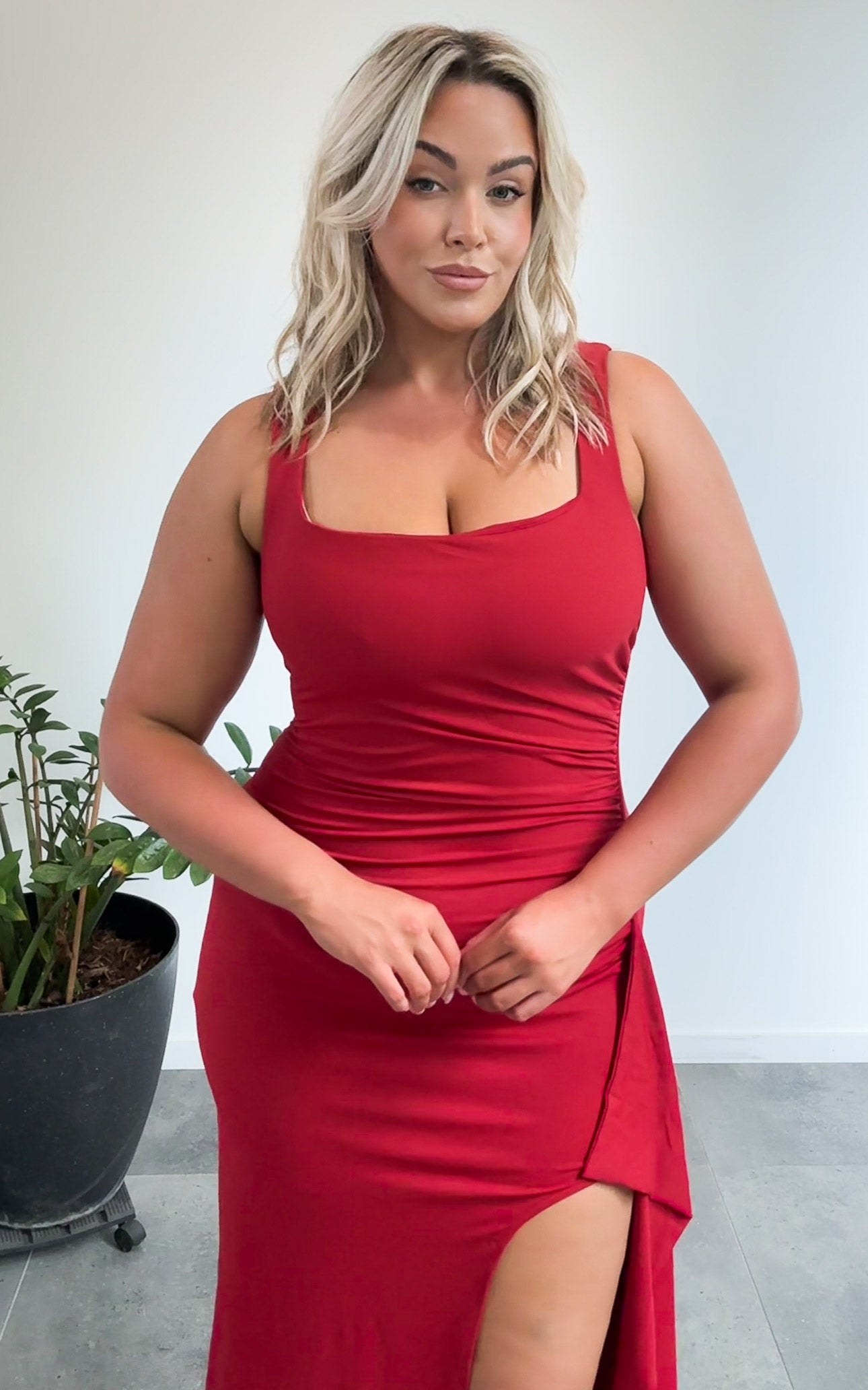 Yazmin Maxi Dress - Wine Red