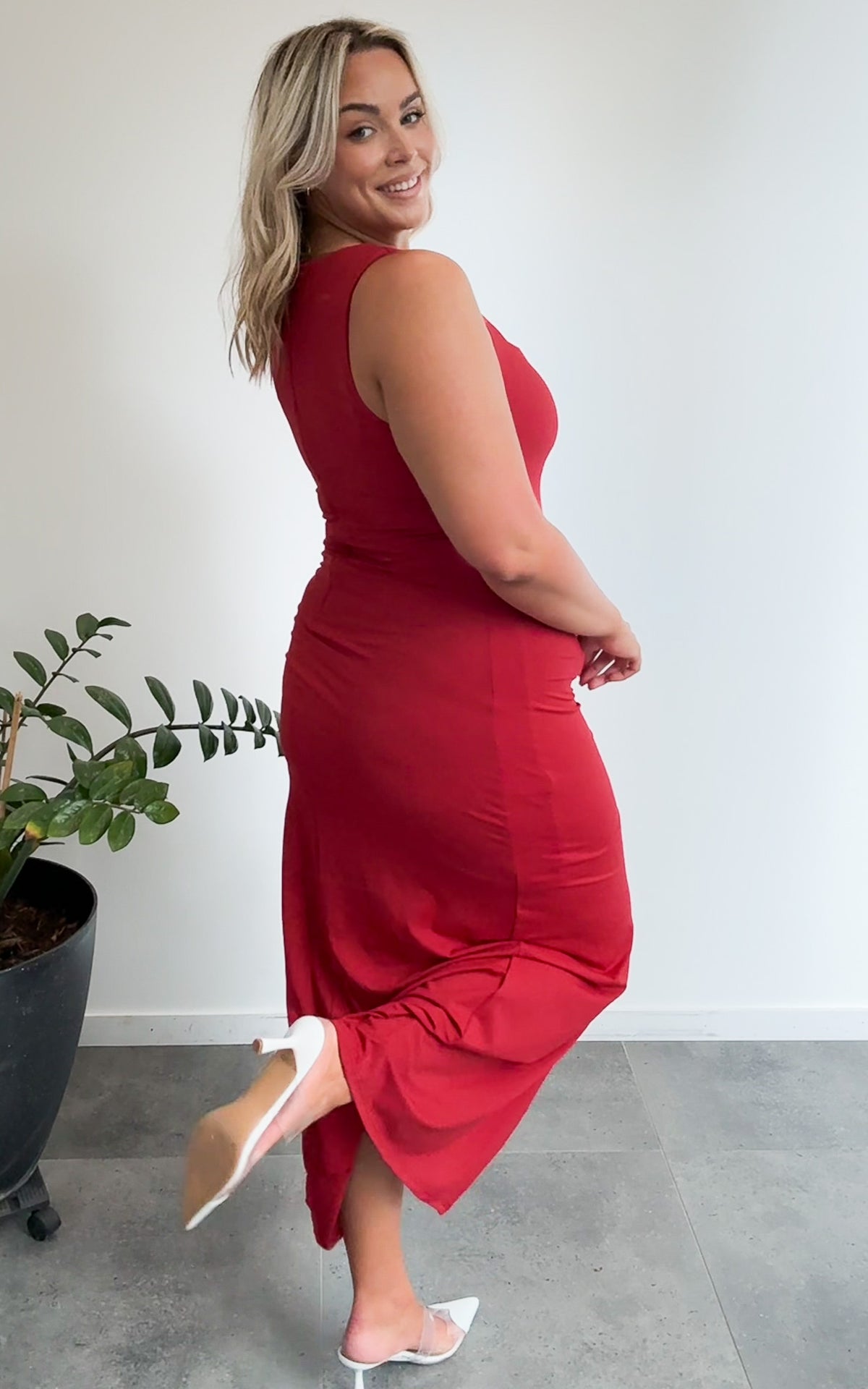 Yazmin Maxi Dress - Wine Red