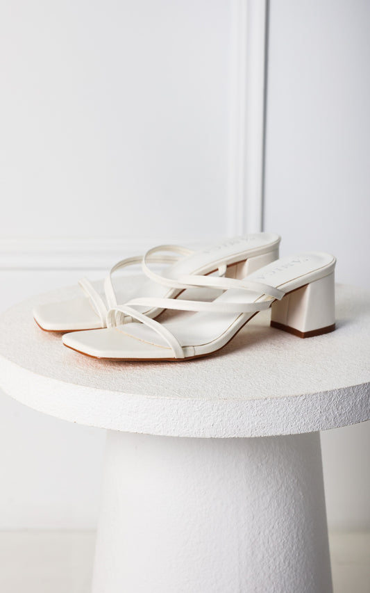 Yora Block Mule Heels - White
