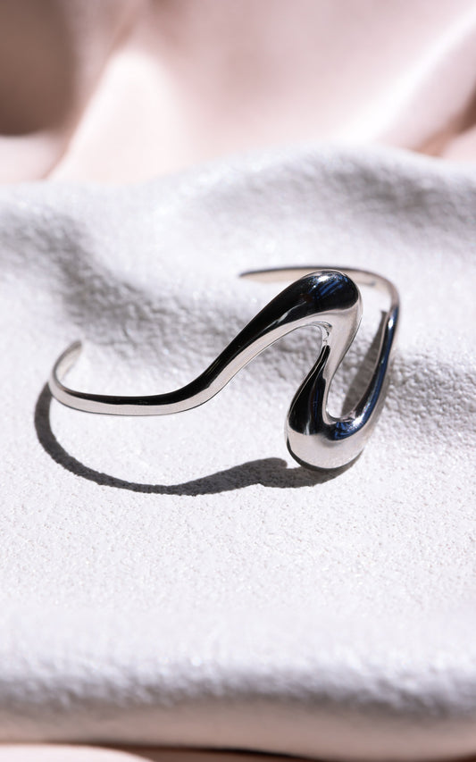 Zantali Cuff Bangle - Silver Geo Wave