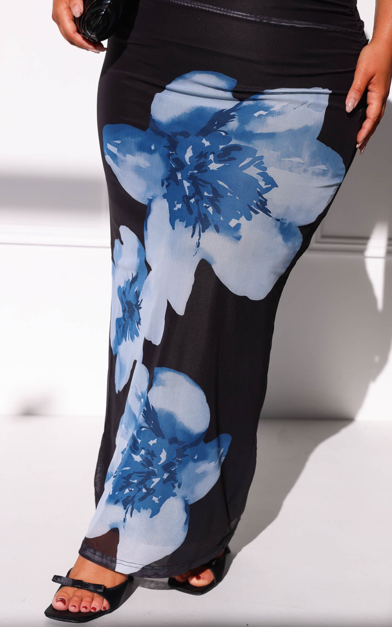 Zephara Mesh Maxi Dress - Black Navy Floral