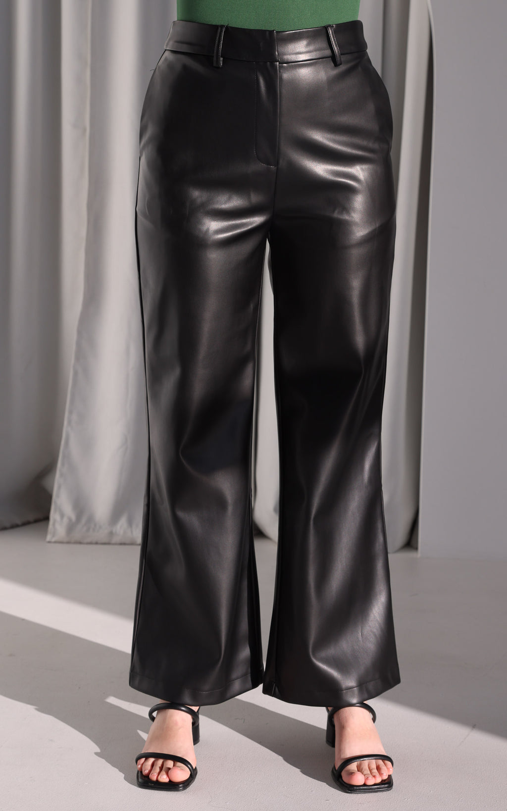 Zarlie Faux Leather Pants - Black