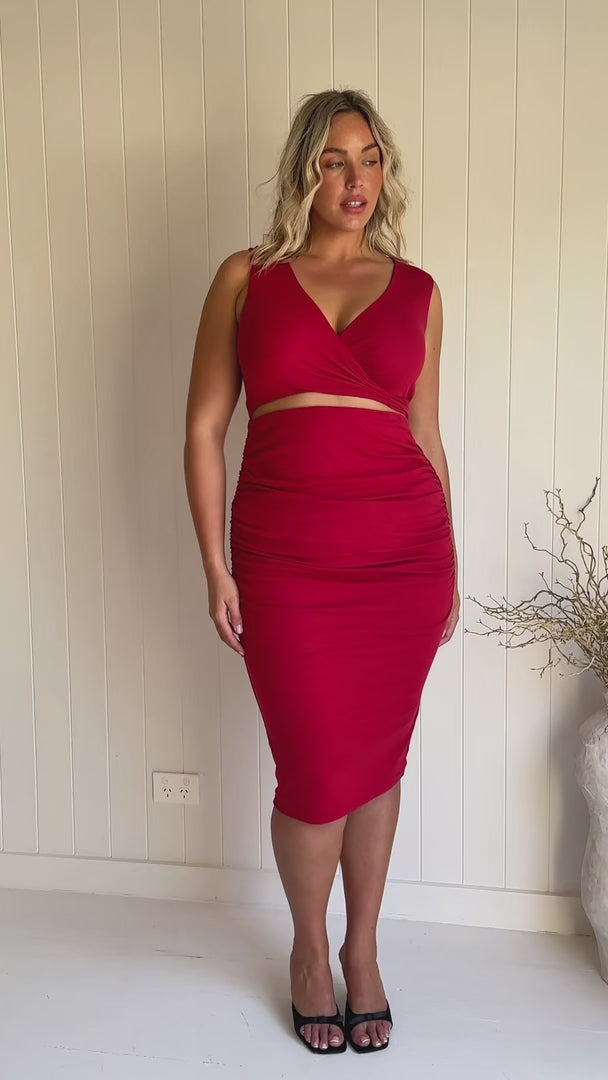 Mimi Sleeveless Midi Dress - Red