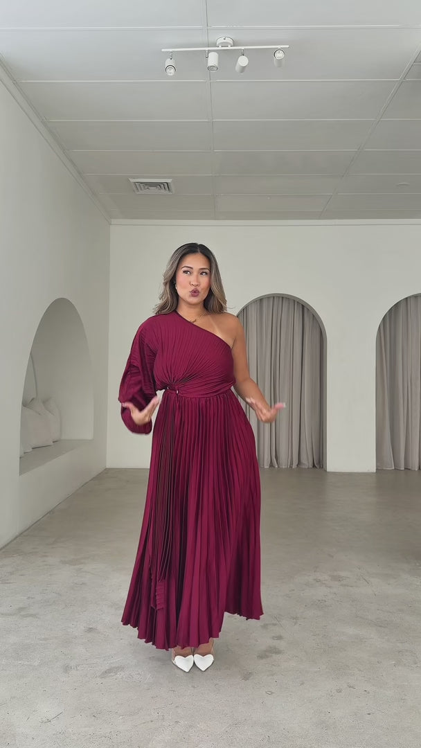 Xanbi One Shoulder Pleated Maxi Dress - Wine