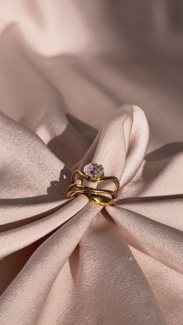 Rafferty Ring - Gold Oval Stone Wave