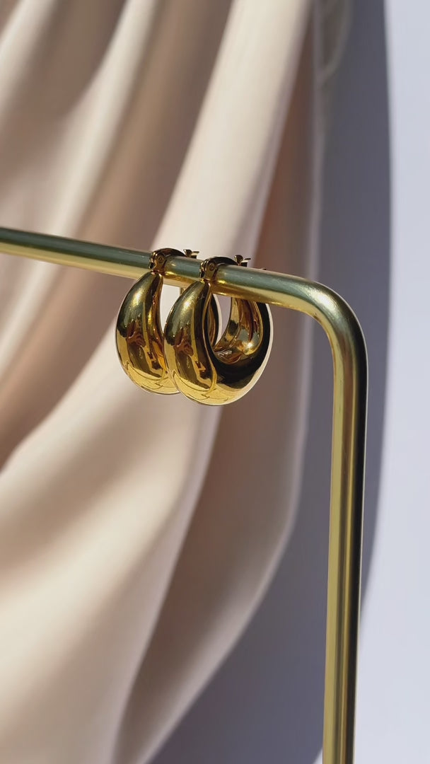 Alvina Hoop Earrings - Gold Bubble U