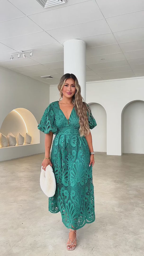 Hazelle Lace Maxi Dress - Emerald Green