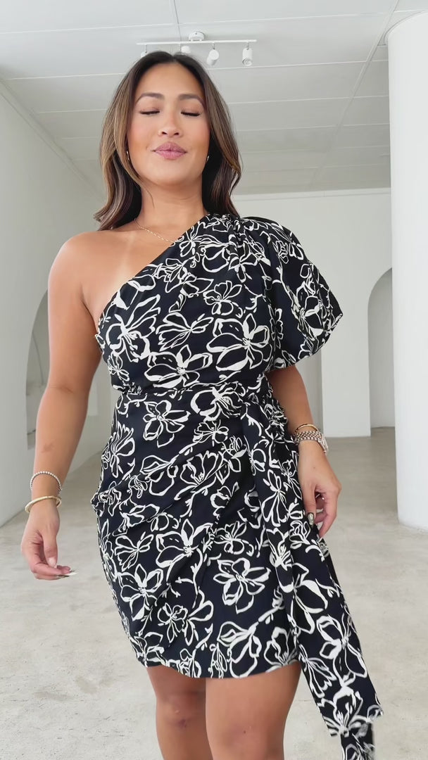 Bambi Mini Dress - Black Cream Floral
