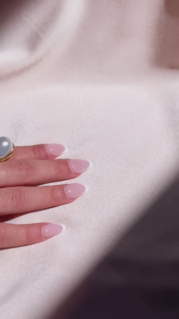 Annalisa Ring - Gold Abstract Pearl