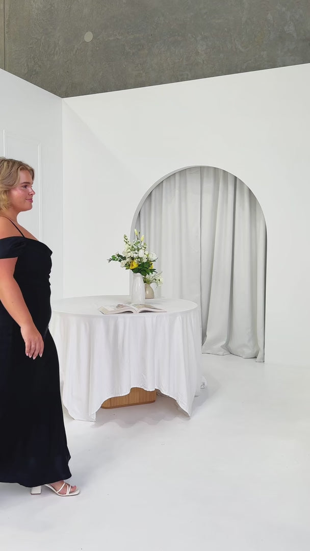 Evangelista Maxi Dress - Black