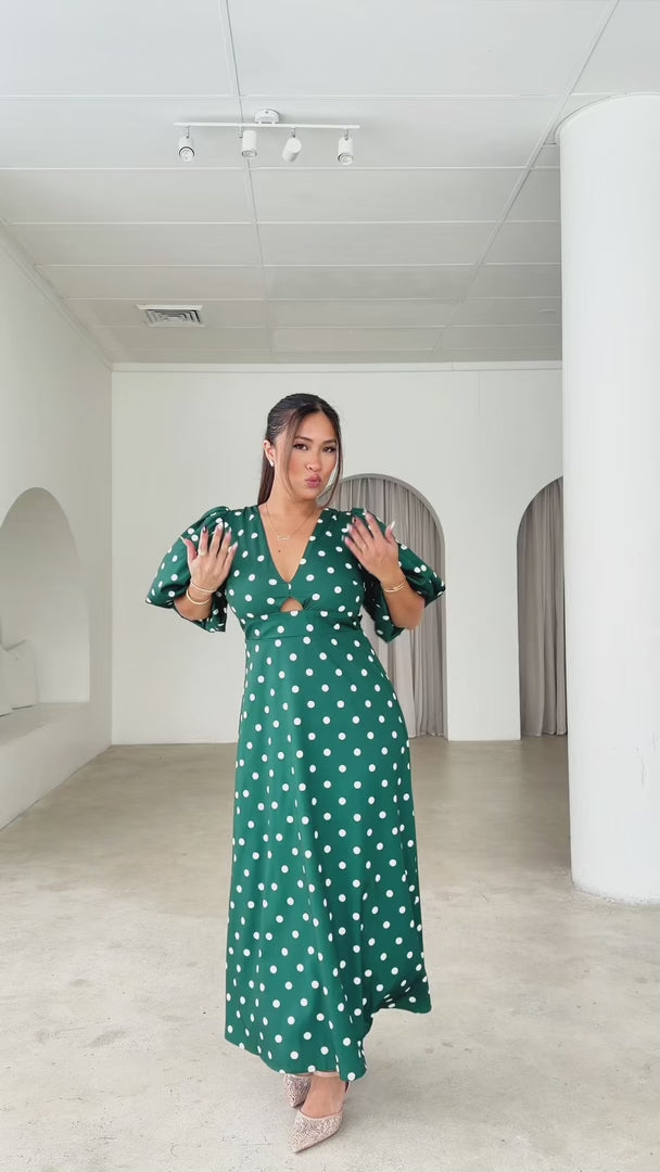 Liora Short Sleeve Maxi Dress - Emerald Cream Polka Dot