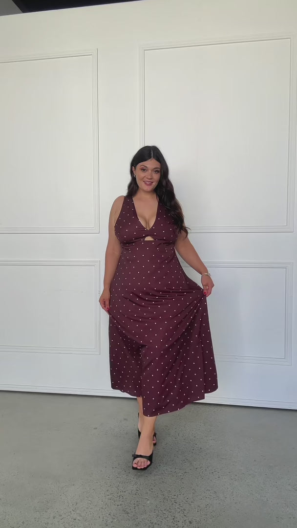 Liora Sleeveless Maxi Dress - Chocolate Brown Cream Diamond