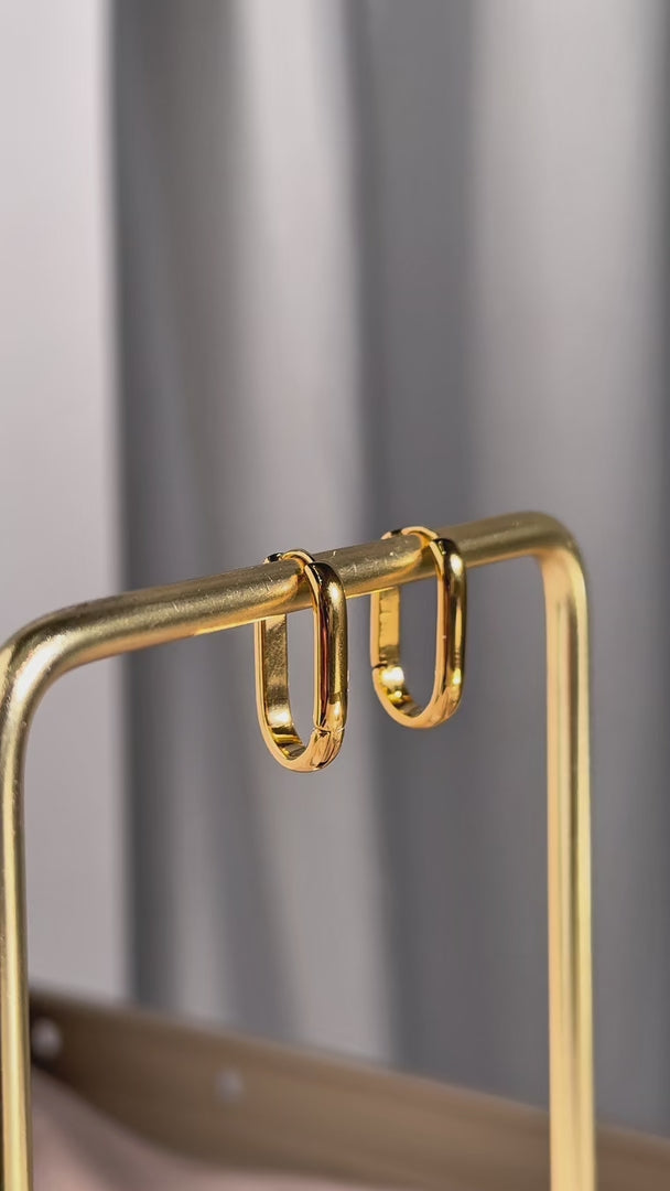 Kalindi Hoop Earrings - Gold Thin U