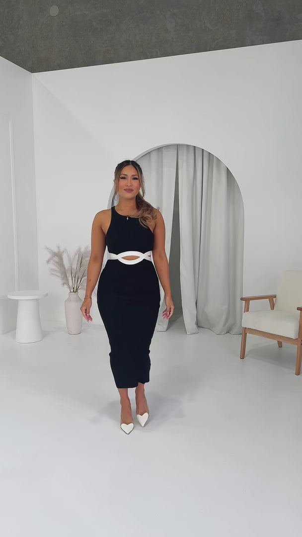 Nichelle Knit Maxi Dress - Black