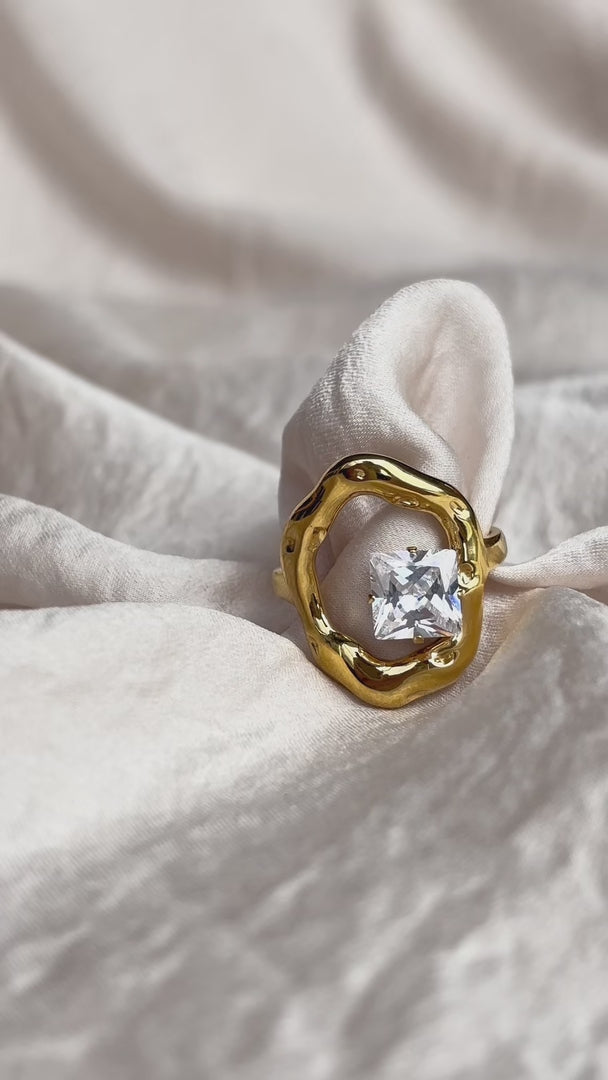 Banksia Ring - Gold Square Diamante Abstract
