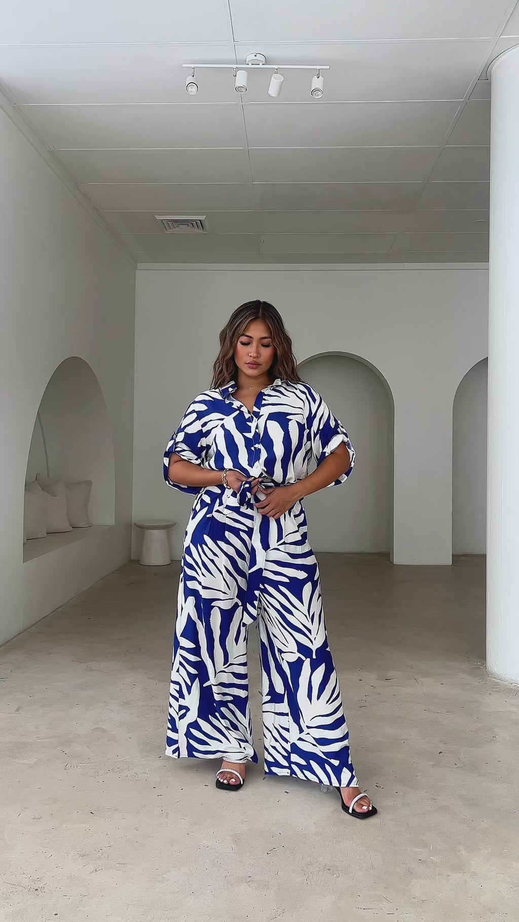 Paradise Lily Wide Leg Pants - Blue Print
