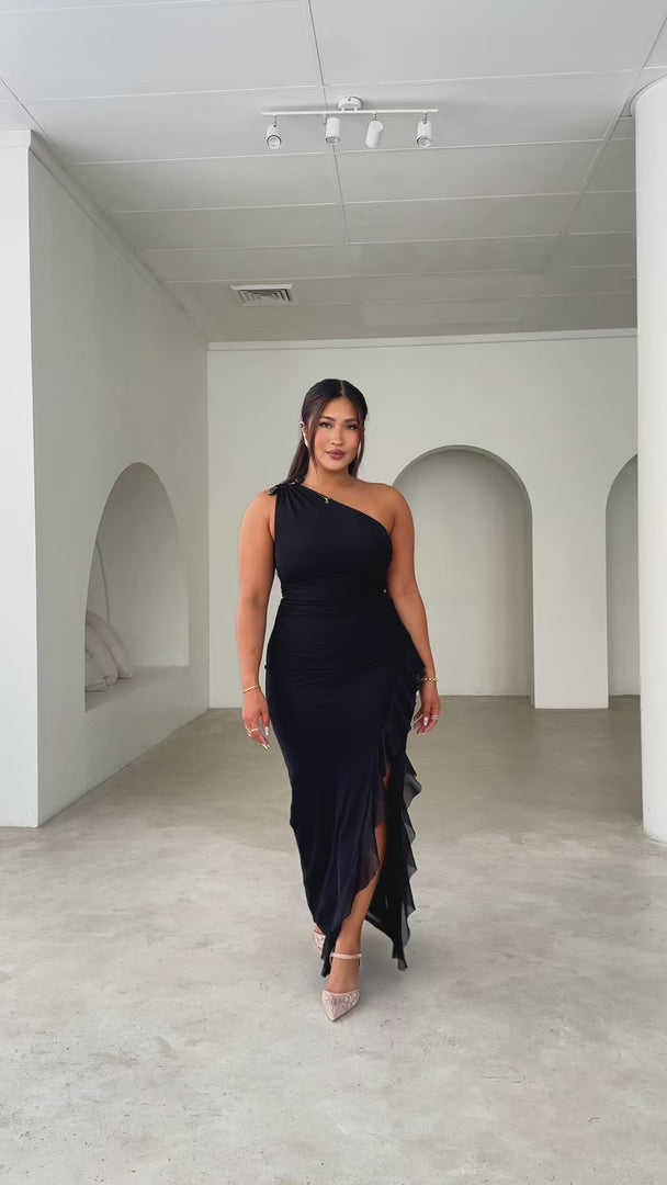 Relius Mesh Maxi Dress - Black