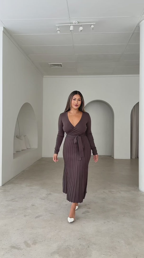 Jules Knit Midi Dress - Chocolate Brown