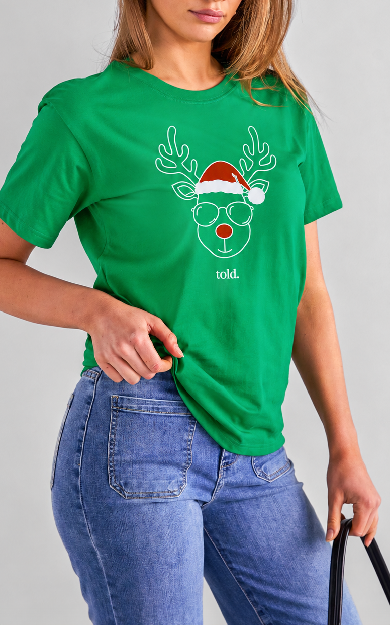 (PREORDER) Ricco Unisex Tshirt - Green Reindeer